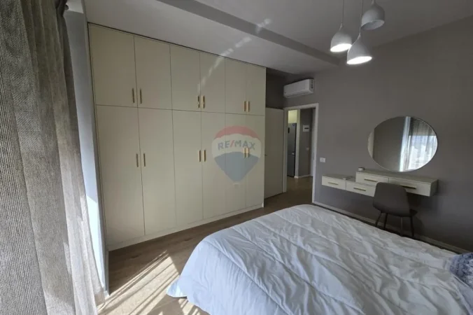 Tirane, jepet me qera apartament 1+1 Kati 6, 70 m² 600 € 