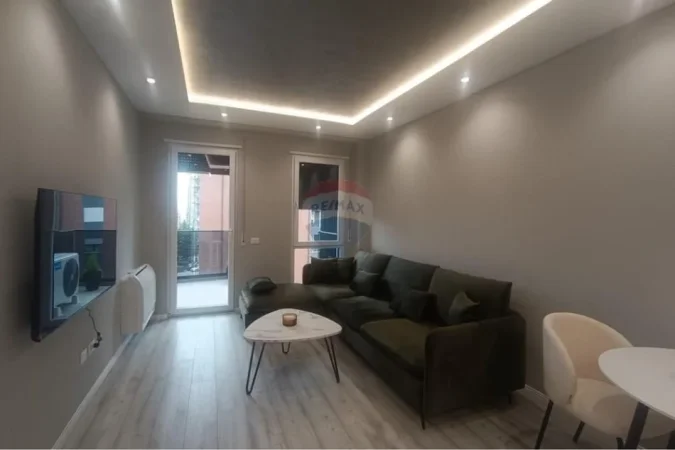 Shqiperi, jepet me qera apartament 1+1+Ballkon Kati 4, 65 m² 650 € (Don Bosko)