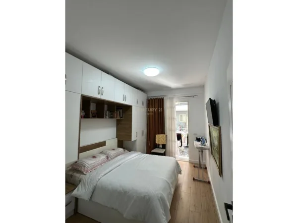 Tirane, shes apartament 2+1 Kati 2, 111 m² 155.000 € (Kompleksi Tom Doshi)