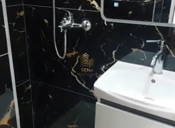 Tirane, jepet me qera apartament 1+1 Kati 2, 30 m² 250 € (Qyteti Studenti)