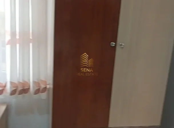 Tirane, jepet me qera apartament 1+1 Kati 2, 30 m² 250 € (Qyteti Studenti)