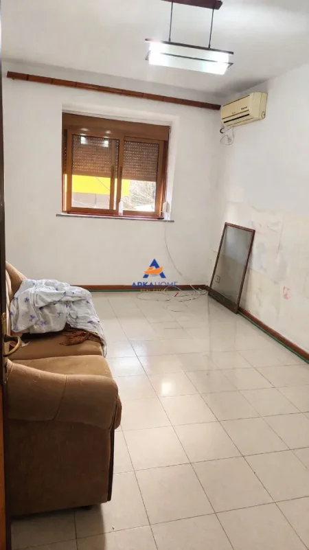 Tirane, shitet apartament 1+1 Kati 2, 28 m² 73.000 € 