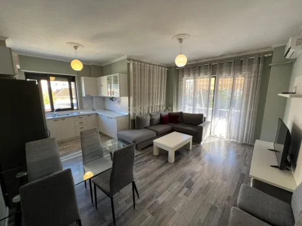 Tirane, jepet me qera apartament 2+1 Kati 2, 85 m² 550 € (Tregu Elektrik)