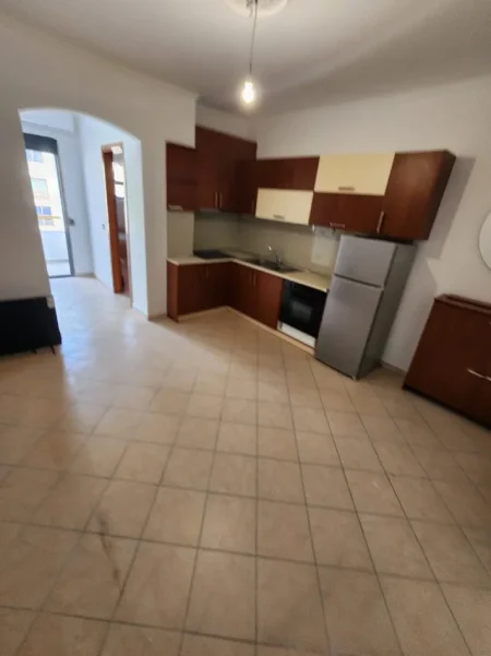 Durres, shitet apartament 1+1 Kati 7, 60 m² 90.000 € (Plazh Hekurudha)
