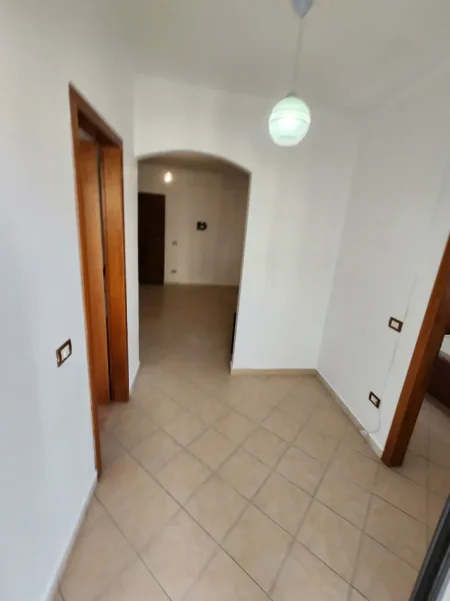 Durres, shitet apartament 1+1 Kati 7, 60 m² 90.000 € (Plazh Hekurudha)