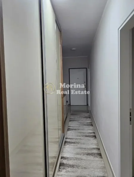 Tirane, jepet me qera apartament 2+1 Kati 5, 83 m² 600 € (Ish Sheshi Shqiponja)