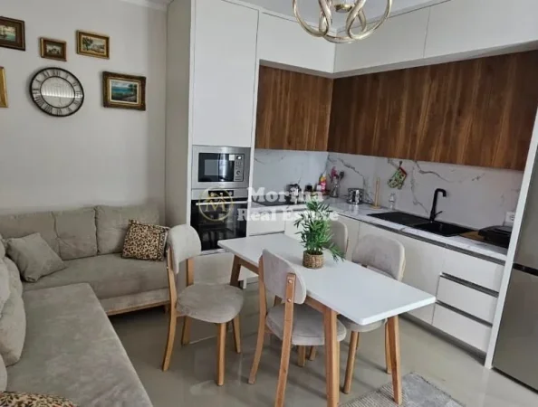 Tirane, jepet me qera apartament 2+1 Kati 5, 83 m² 600 € (Ish Sheshi Shqiponja)