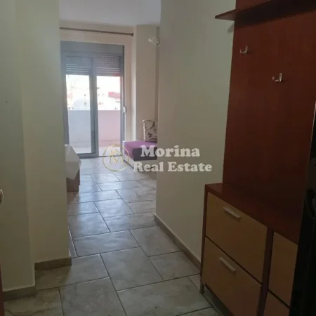 Tirane, jepet me qera apartament 1+1 Kati 2, 60 m² 380 € (Yzberisht)