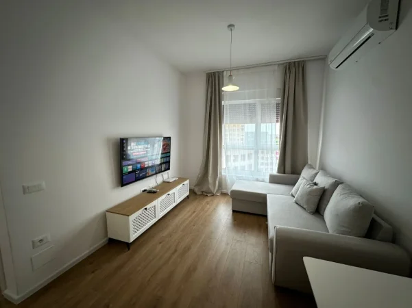 Tirane, jepet me qera apartament 1+1 Kati 8, 60 m² 480 € (Ali Demi)