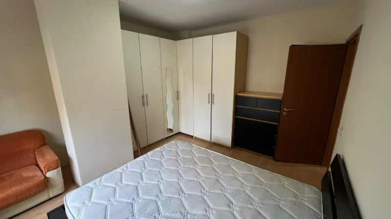 Tirane, shitet apartament 2+1+Ballkon Kati 5, 94 m² 137.000 € (Astir, afer bar 2 Palmat)