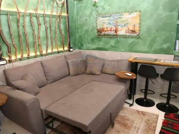 Tirane, jepet me qera apartament 1+1 Kati 0, 38 m² 420 € (laprake)