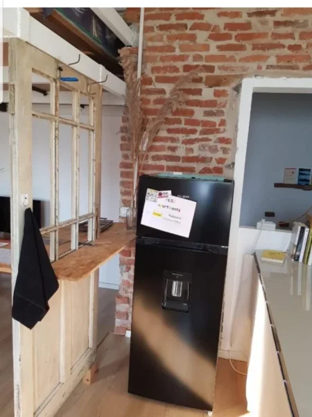 Tirane, jepet me qera 2 Studio , Rruga e Kavajes , Tirane, 100 m² 1.200 €