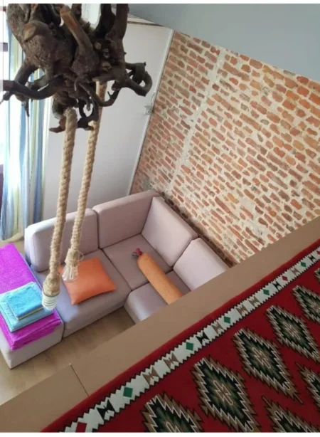 Tirane, jepet me qera 2 Studio , Rruga e Kavajes , Tirane, 100 m² 1.200 €