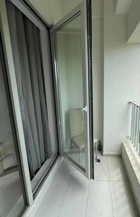 Shqiperi, jepet me qera 2+1+Ballkon Kati 7, 70 m² 450 € (Ali Demi)