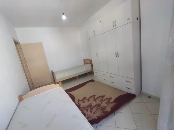 Tirane, jepet me qera apartament 1+1 Kati 7, 60 m² 400 € 