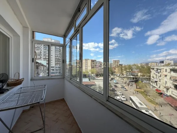 Tirane, shitet apartament 2+1+Ballkon Kati 4, 102 m² 260.000 € 