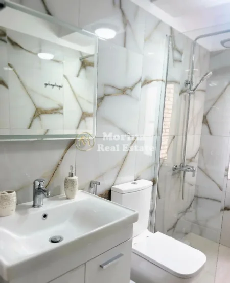 Tirane, jepet me qera apartament 1+1 Kati 2, 75 m² 650 € (Rruga e Durrësit)