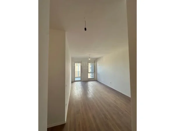 Tirane, shes apartament 1+1+Aneks+Ballkon Kati 5, 75 m² 142.900 € 