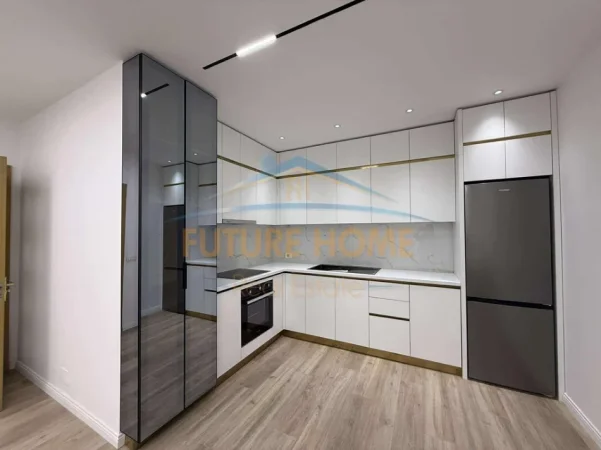 Tirane, jepet me qera apartament Kati 1, 96 m² 600 € 