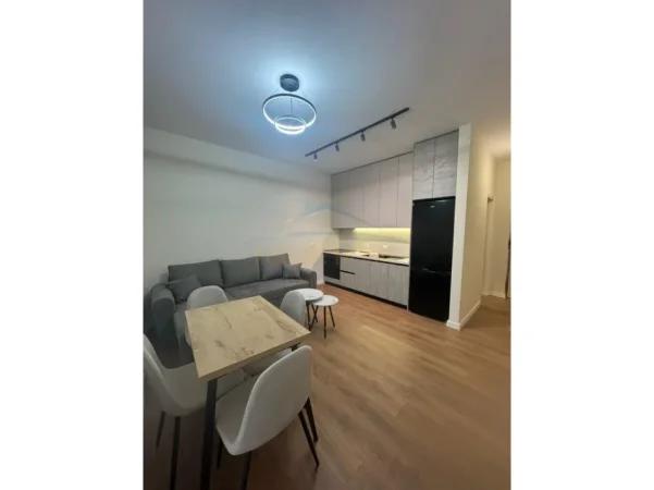 Tirane, shitet apartament Kati 2, 43 m² 129.000 €