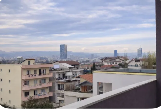 Tirane, nga Pronari, 1+1+Ballkon Kati 8, 530 € (Rezidenca Kadiu)