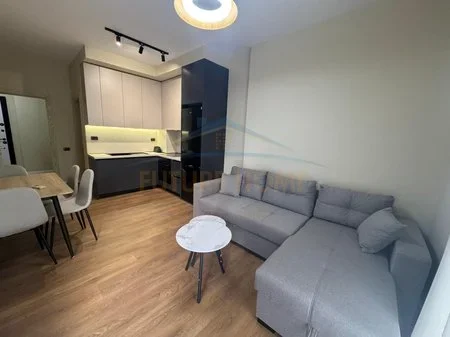 Tirane, shitet apartament 1+1 Kati 2, 62 m² 149.000 € (OXHAKU,KOMPLEKSI COLOMBO)