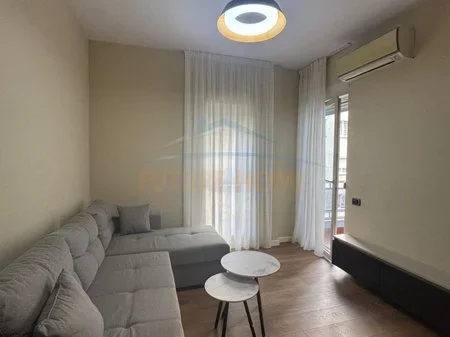 Tirane, shitet apartament 1+1 Kati 2, 62 m² 149.000 € (OXHAKU,KOMPLEKSI COLOMBO)