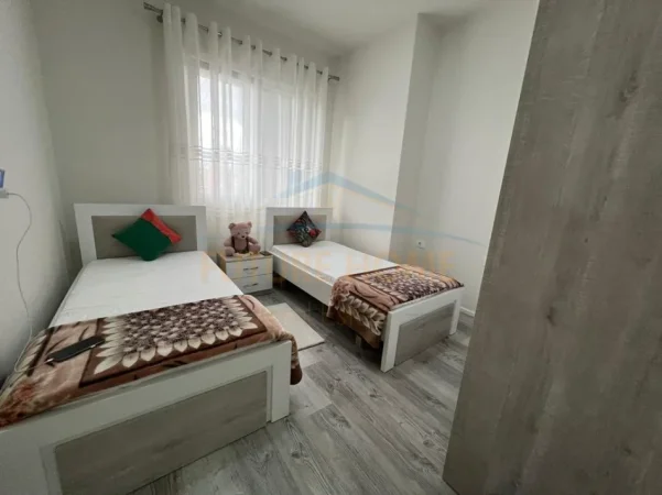 jap me qera apartament 2+1+Ballkon Kati 2, 100 m² 600 € (GOLDEN PARK)