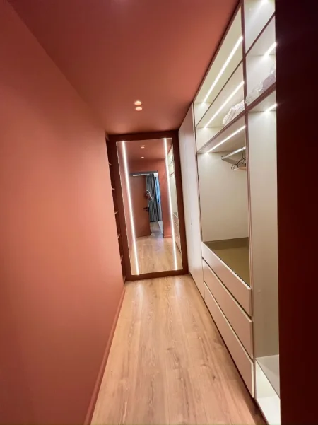 Tirane, jepet me qera 1+1 , 