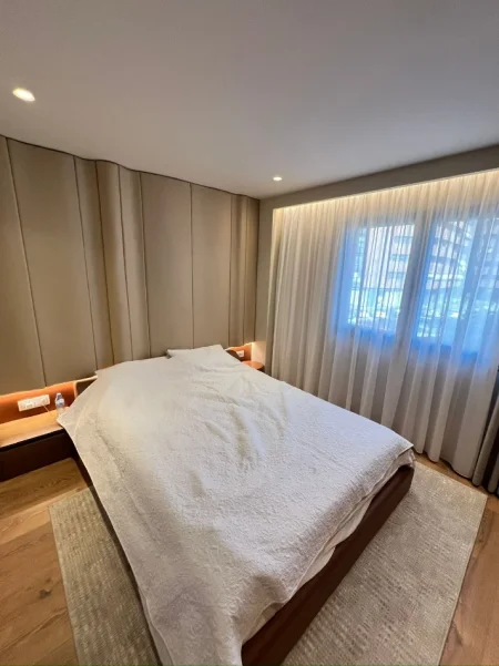 Tirane, jepet me qera 1+1 , 