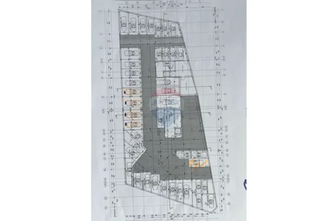 Tirane, shitet garazh | post parkimi , 629 m² 
