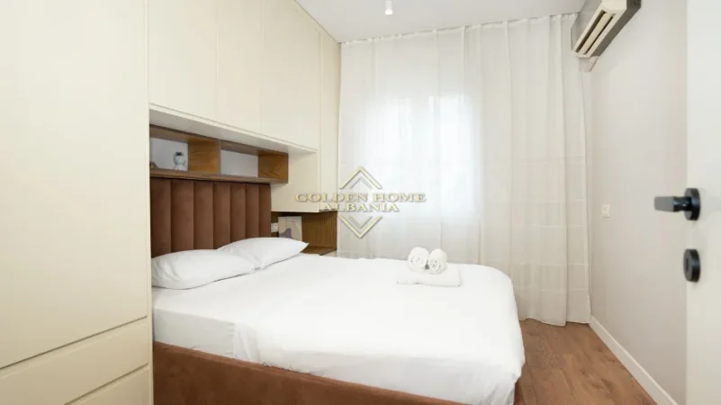 Tirane, jepet me qera apartament , 50 m² 