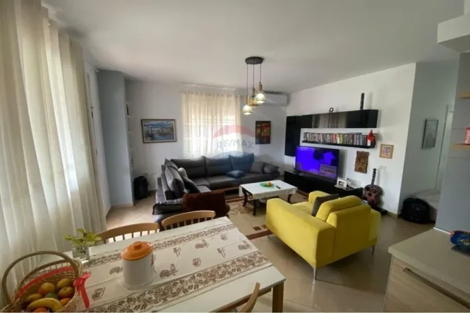 Tirane, shitet apartament 2+1 Kati 5, 80 m² 205.000 € (Marqinet 1)