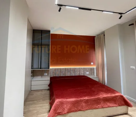Tirane, jepet me qera apartament 1+1+Ballkon Kati 3, 76 m² 750 € (Kopshti zoologjik)