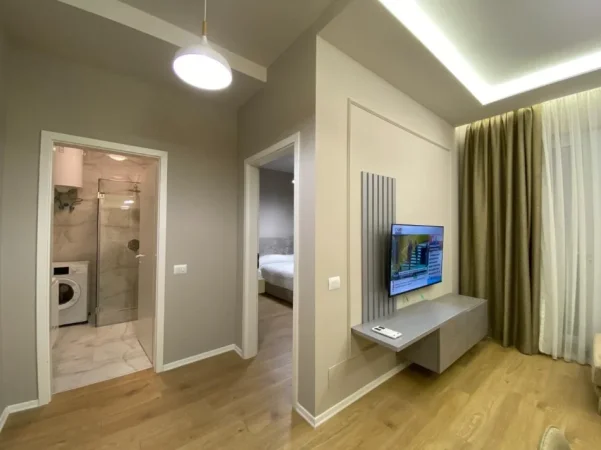 Tirane, jepet me qera apartament 1+1 Kati 6, 70 m² 600 € (SIRI KODRA)
