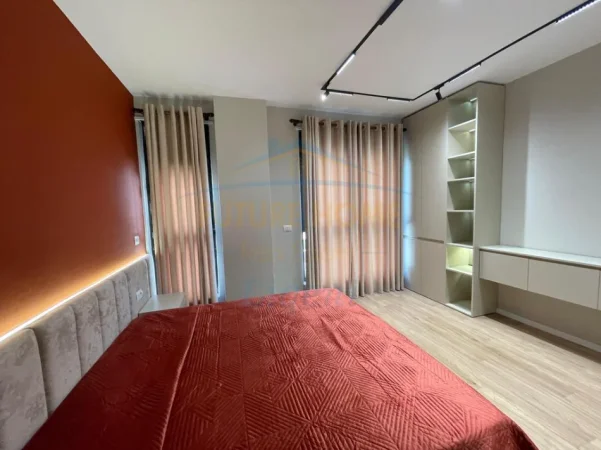 Tirane, jepet me qera apartament 1+1 Kati 3, 76 m² 750 € (Kopshti Zoologjik, Tirane.)