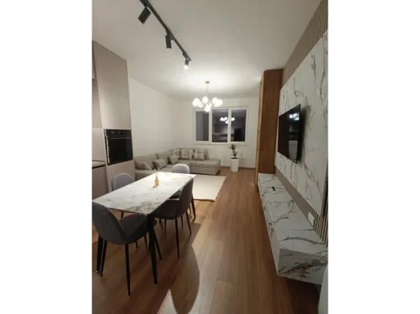 Tirane, jepet me qera apartament 1+1 Kati 4, 70 m² 750 € (Mihal Grameno)
