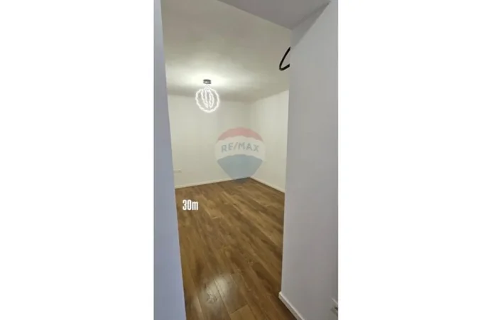 Tirane, shitet garsonier 1+1 , 158.000 € 