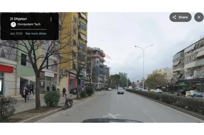 Tirane, shitet dyqan , 70 m² 