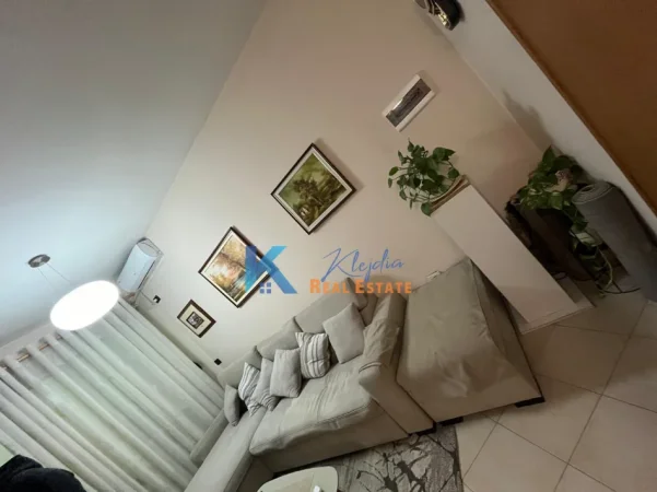 Tirane, jap me qera apartament 1+1+Ballkon , 65 m² 470 € (Astir, afer Granda Hotel)