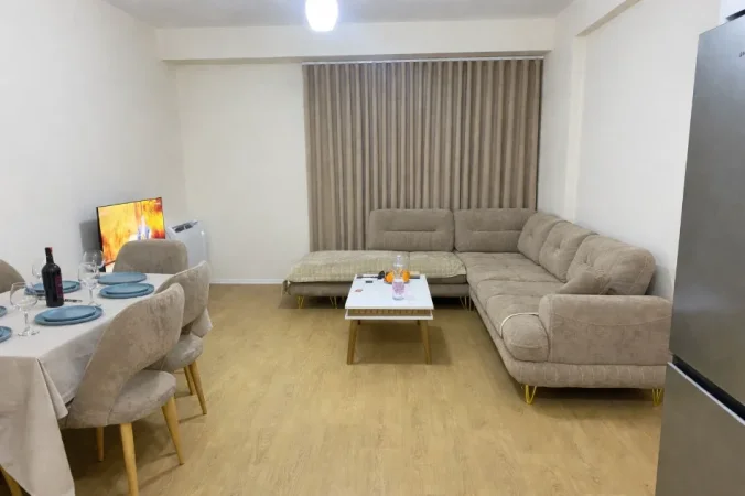 Tirane, jepet me qera apartament 1+1 Kati 4, 70 m² 450 € (ASTIR)