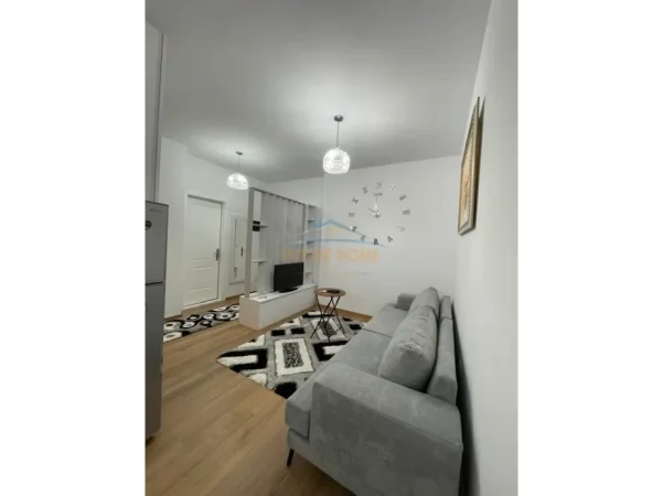 Tirane, shitet apartament 1+1 , 50 m² 135.000 € (OXHAKU)