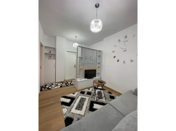 Tirane, shitet apartament 1+1 , 50 m² 135.000 € (OXHAKU)