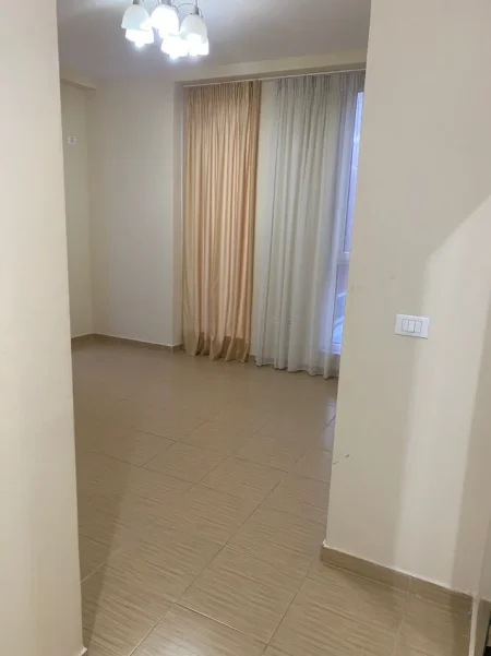 Tirane, jepet me qera apartament 2+1+2 Kati 4, 120 m² 520 € (Jordan Misja)