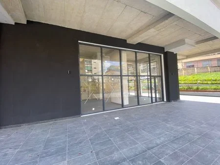 Tirane, jepet me qera ambjent biznesi Kati 0, 130 m² 1.800 € (Rruga e Dibres)