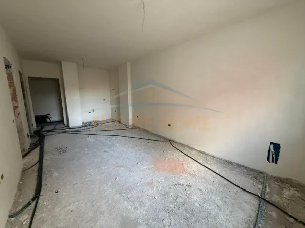 Tirane, shitet apartament 1+1 Kati 3, 65 m² 120.000 € (RRUGA EGNATIA)