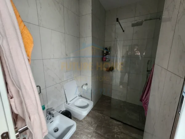 Tirane, shitet apartament 2+1 Kati 2, 122 m² 420.000 € (LIQENI I THATE)