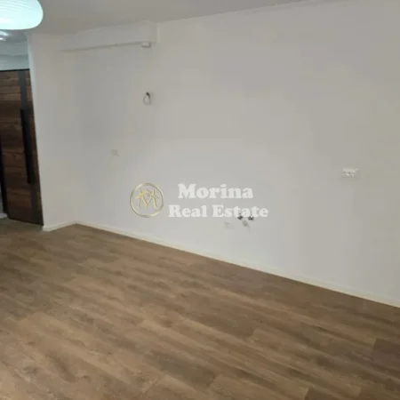 Tirane, shitet apartament 1+1 Kati 3, 50 m² 115.000 € (Ali Demi, ish tregu elektrik)