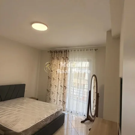 Tirane, jepet me qera apartament 2+1 Kati 5, 550 m² 550 € (Astir)