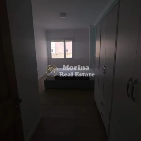 Tirane, jepet me qera apartament 2+1 Kati 3, 90 m² 400 € (Fresku)